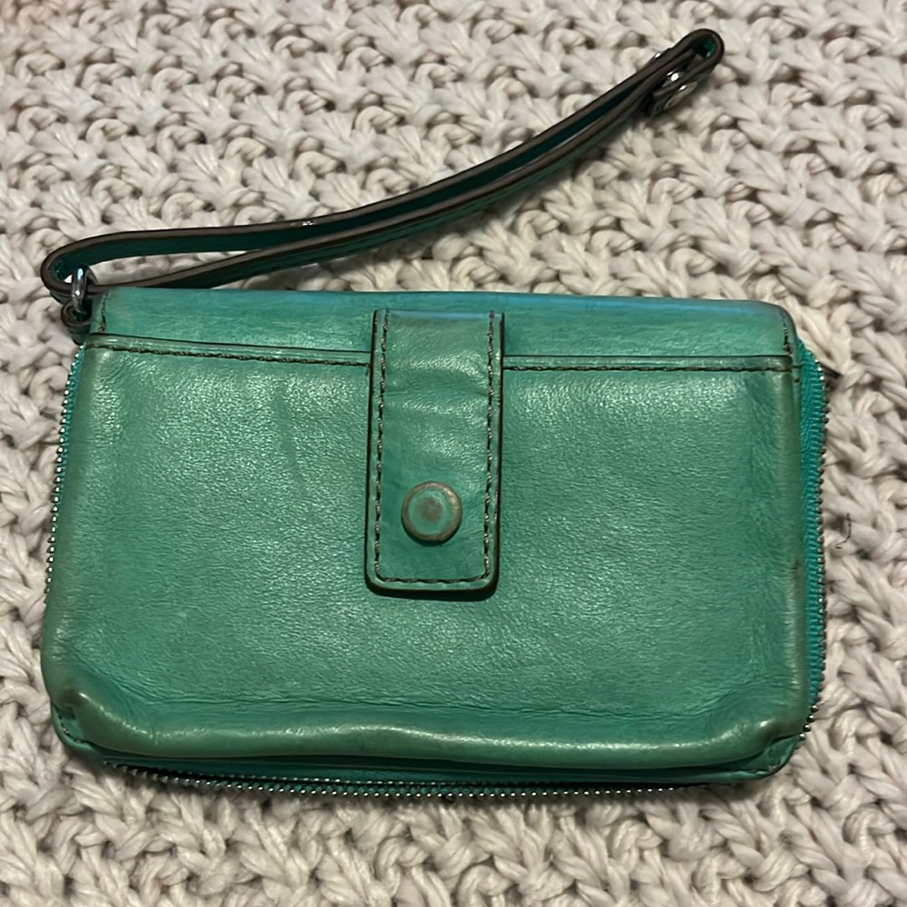 Fossil Wristlet
